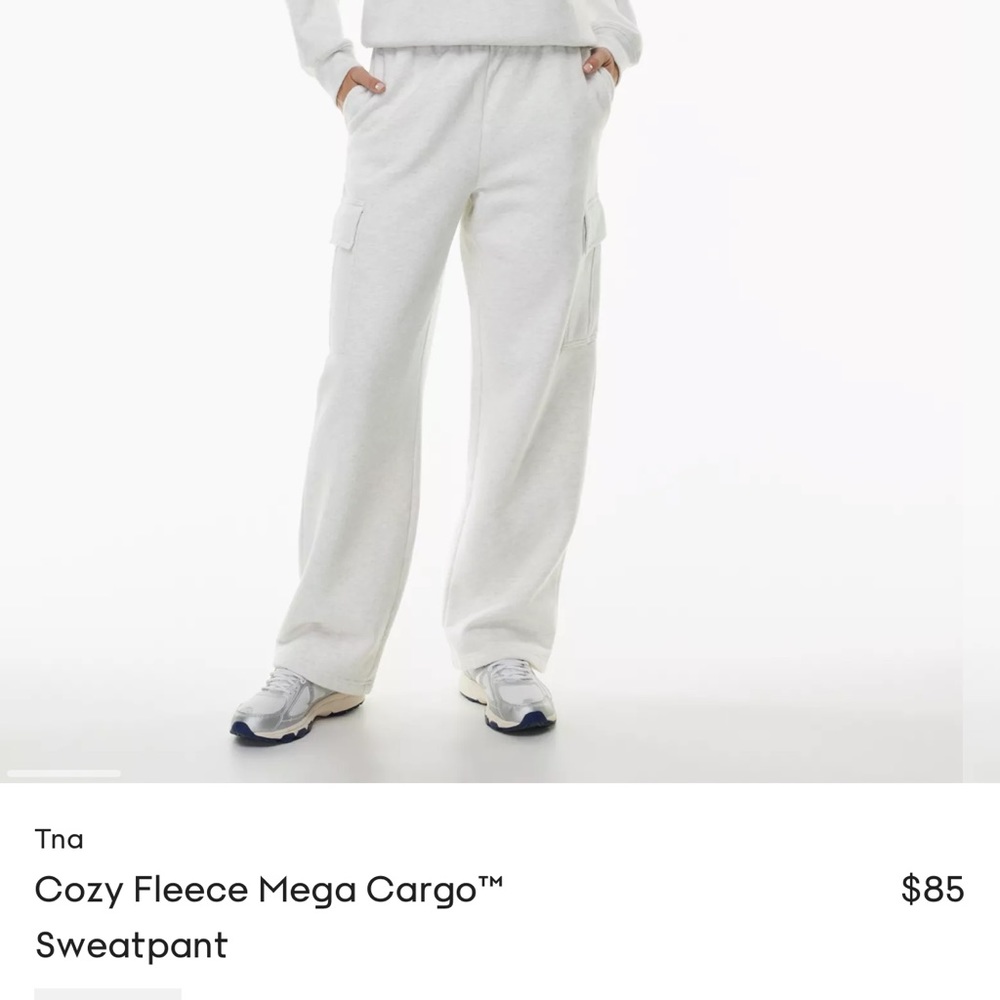 NWT Aritiza Cozy Fleece Mega Cargo Sweatpants XS Heather cloud white